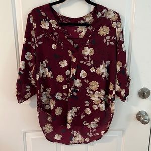 Lush Burgundy 3/4 Sleeve Floral Top